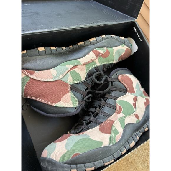 Air Jordan 10 Retro Desert Camo Size 11 310805-200 Very Clean with OG Box